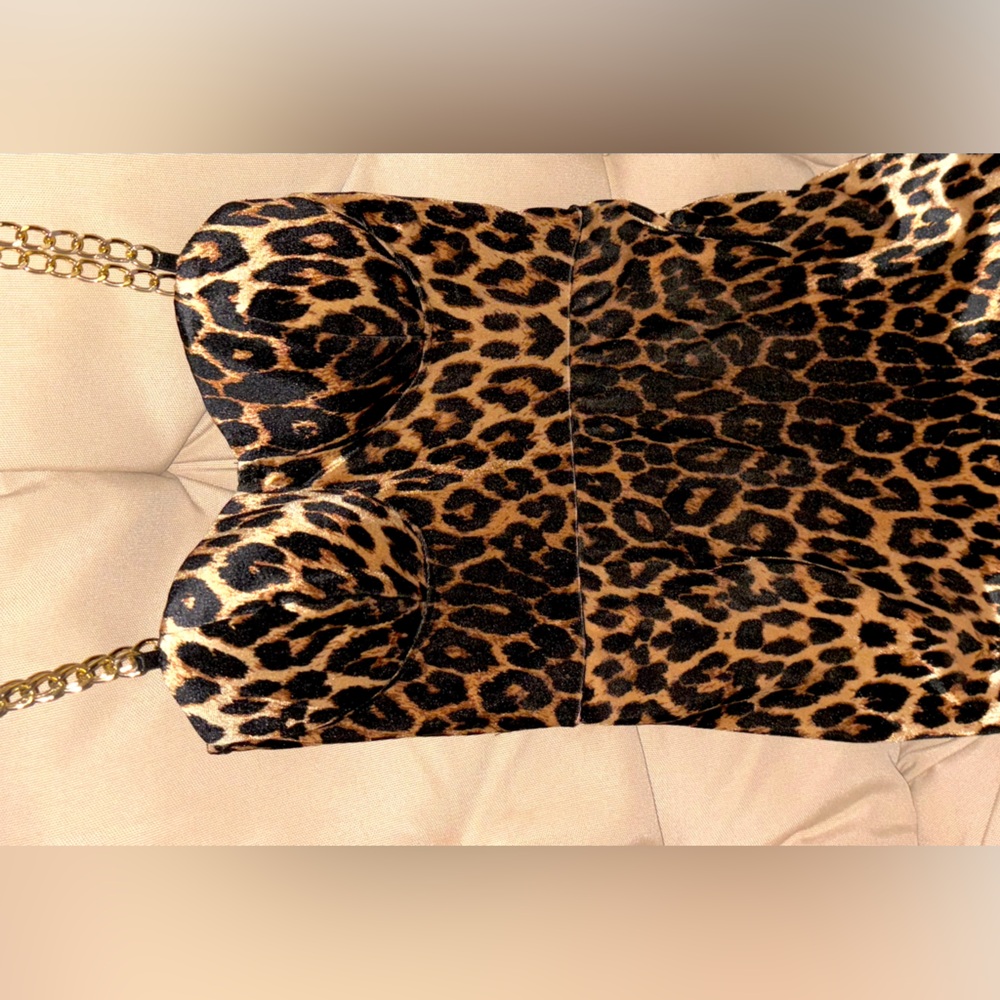 Body con leopard dress